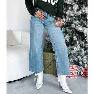 Vervet high rise cropped wide leg denim jeans! 0/25